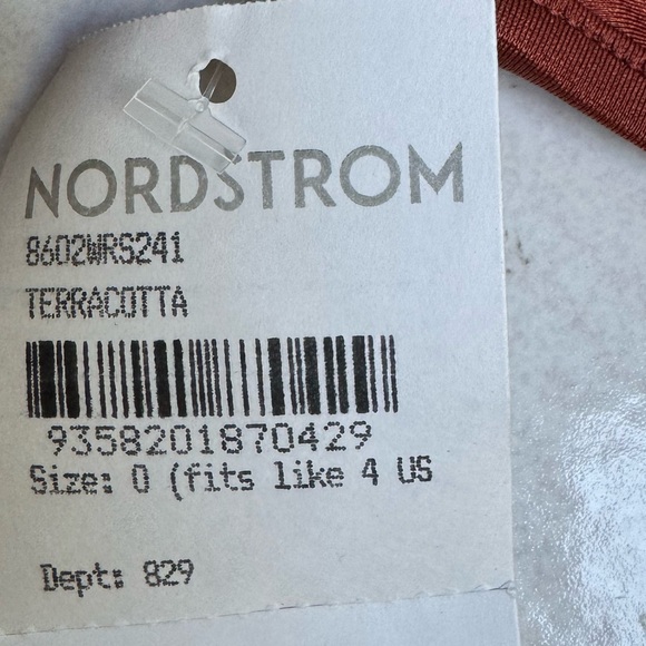 ZIMMERMANN
Brown Alight Bikini Top size 0 new with tags fits US 4 Retail $275 - Picture 13 of 14